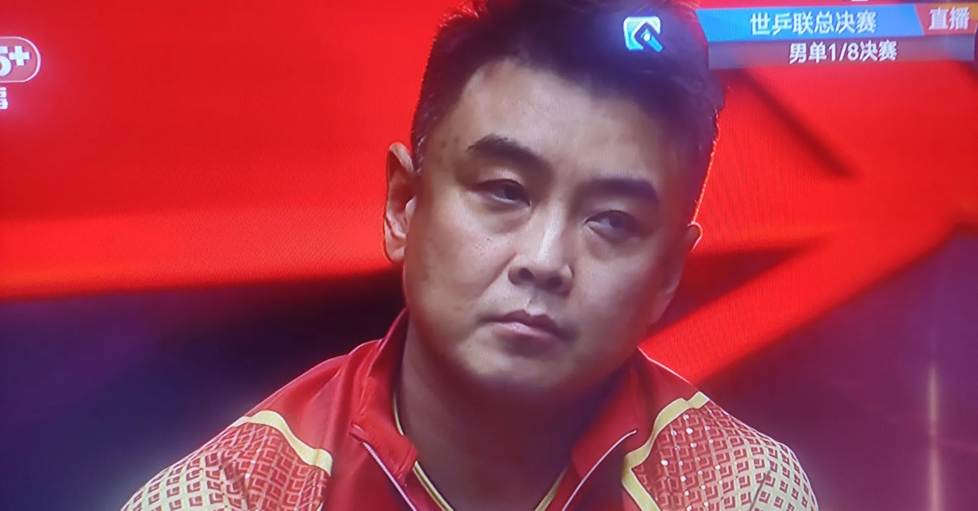 法国乒乓球队鏖战德国乒乓球队，王皓三分雨点燃全场