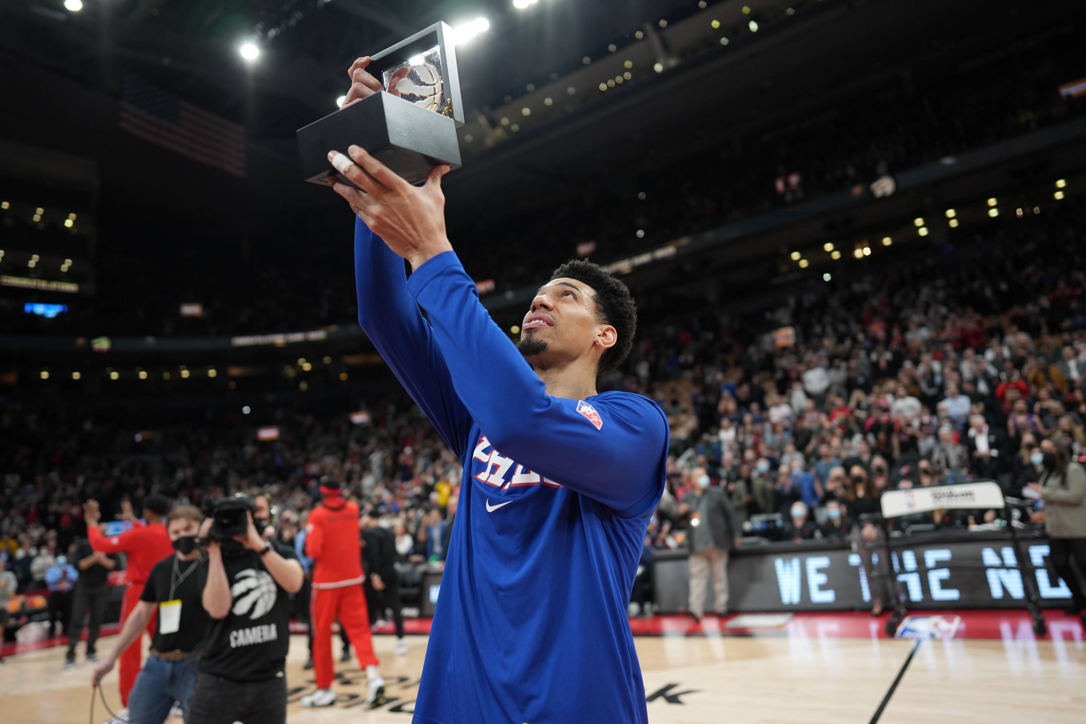 日本男篮绝地反击阿根廷男篮，丹尼·格林惊艳世界的简单介绍