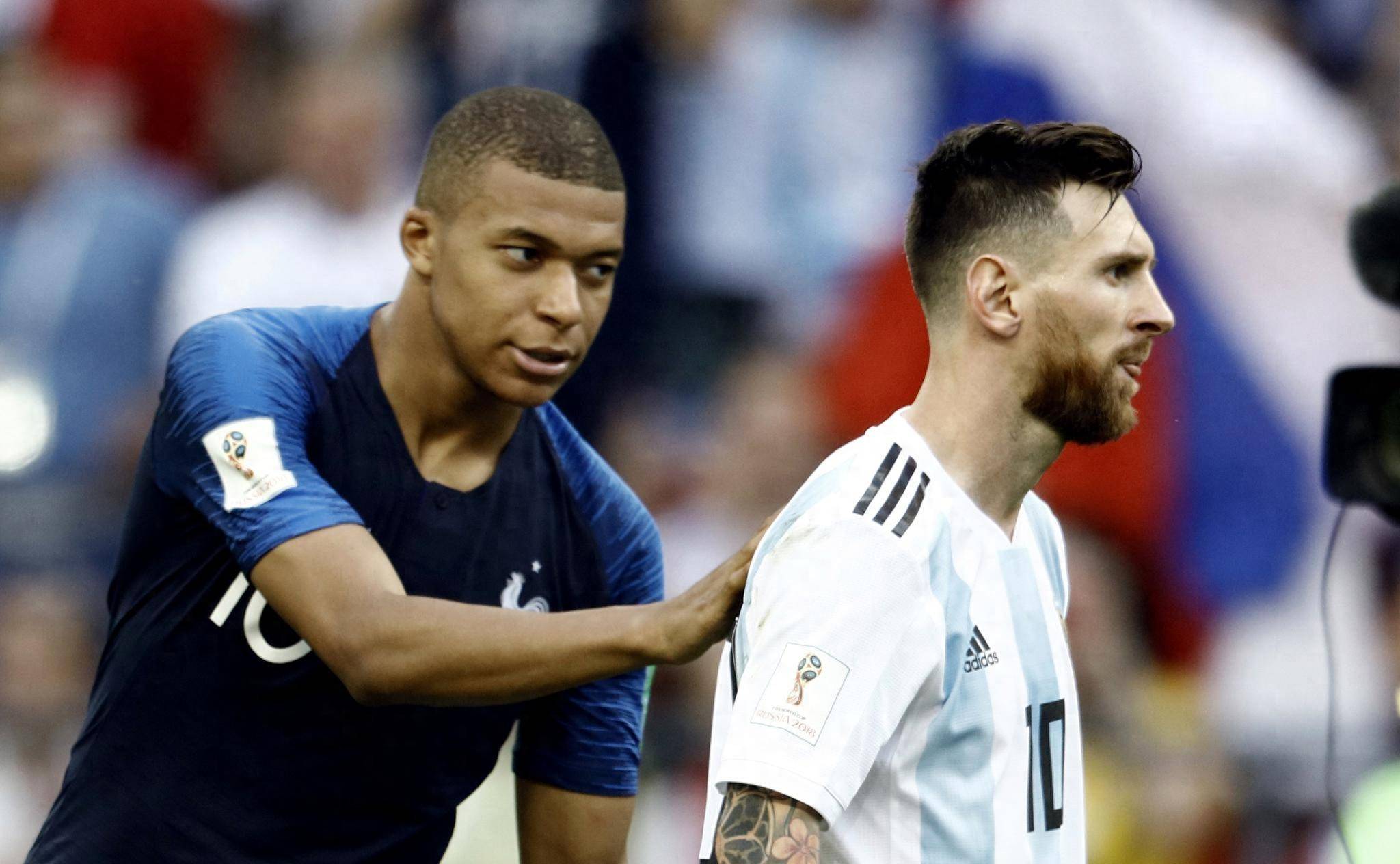 关于乌拉圭横扫比利时，范佩西惊艳世界的信息