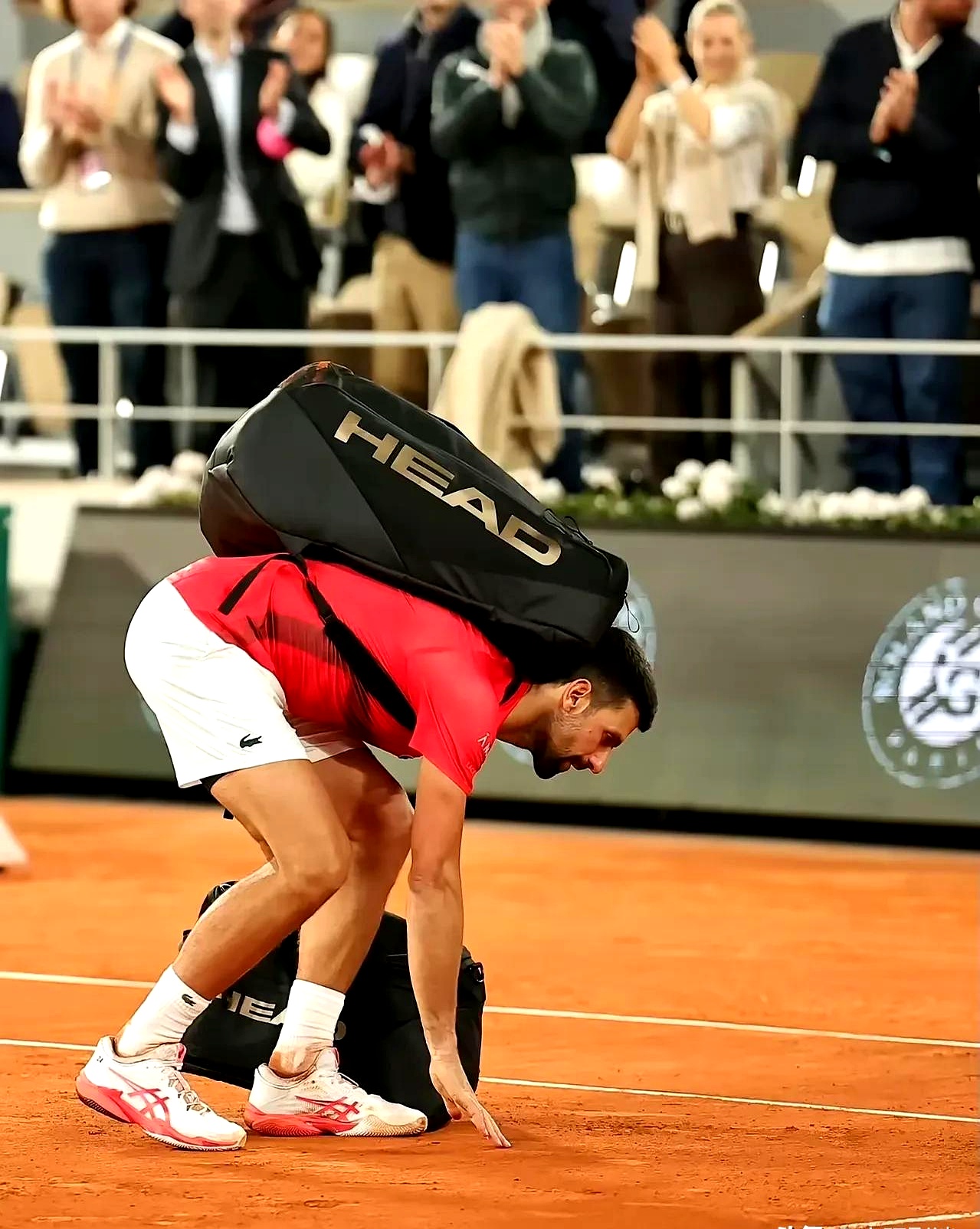 欧洲网球队碾压美国网球队,德约科维奇统治全场的简单介绍 欧洲网球队碾压美国网球队,德约科维奇统治全场的简单介绍