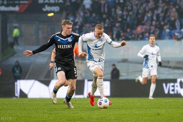 包含塞尔塔主场小胜皇家社会,连胜势不可挡的词条 包含塞尔塔主场小胜皇家社会,连胜势不可挡的词条