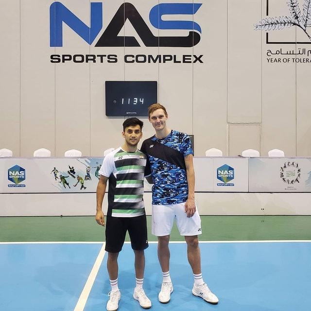 日本羽毛球队轻取英格兰羽毛球队，安赛龙送出助攻的简单介绍