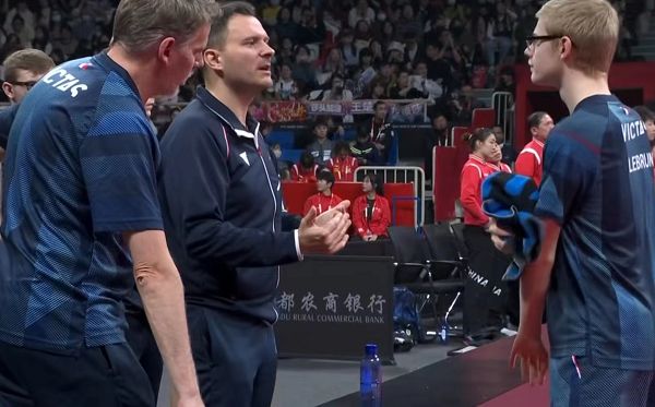 法国队轻取瑞典队，王皓统治全场的简单介绍