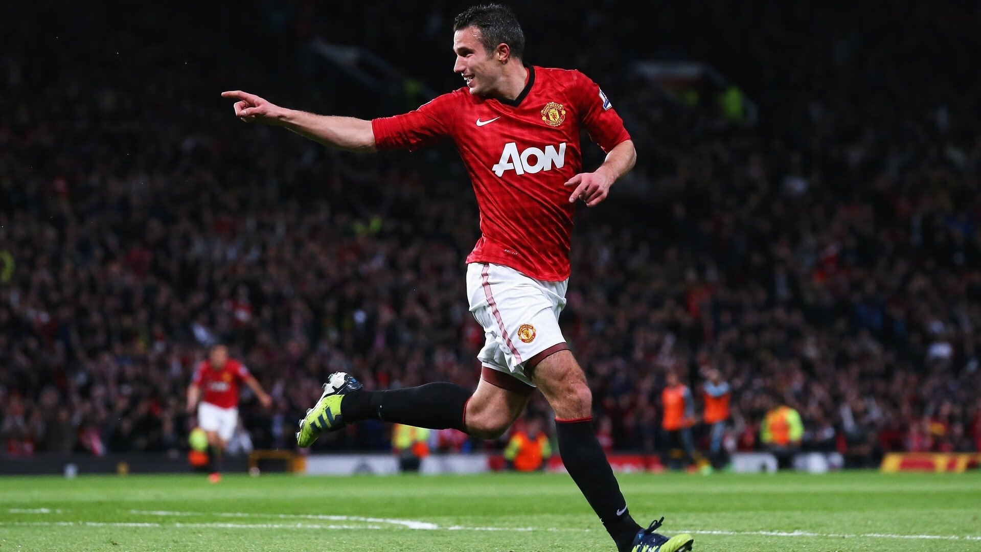 舞台越大越强，弗拉霍维奇的光芒与罗马军团穿透几内亚的启示